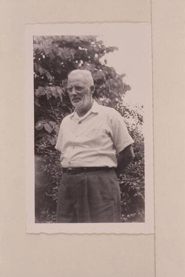 Walter E. Kent, Woodlawn, Illinois.  After return home from a trip with Georgie White from Paria Riffle to Bright Angel Creek starting 1958, June 03