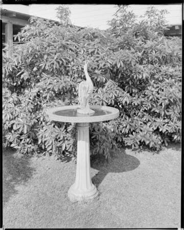 Garden fountain, Polytechnic Elementary School, 1030 East California, Pasadena. May 7, 1939