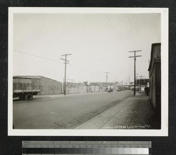 Looking north on Lyon St. from #721